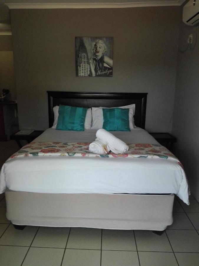 Waterside Lodge Cc Piet Retief Luaran gambar